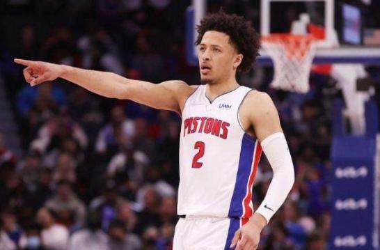 皇冠体育在线-【人物】单场34分创生涯新高 坎宁安撕碎水货标签